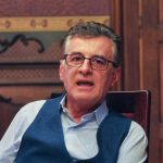 PREMIILE SOCIETĂȚII TIMIȘOARA – Istoricul Victor Neumann primește premiul „Secera și ciocanul”