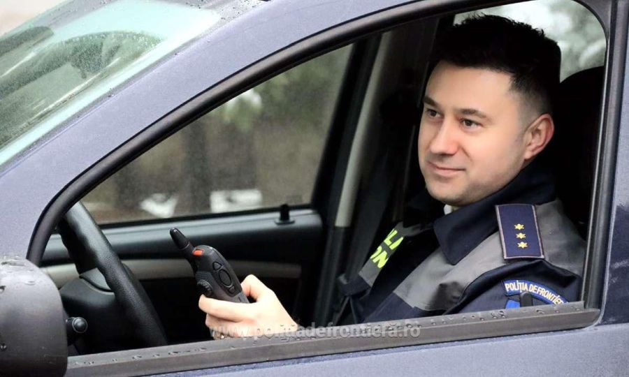 Autoutilitară căutată de autoritățile din Polonia, indisponibilizată de poliţiştii de frontieră timişeni