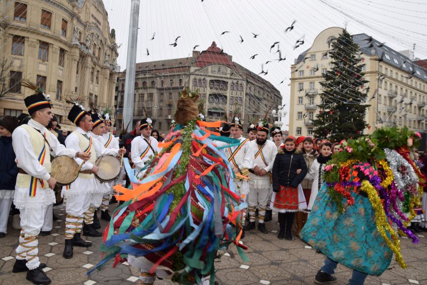 Alaiul Colindătorilor aduce la Timișoara cele mai frumoase tradiții și obiceiuri de Crăciun!