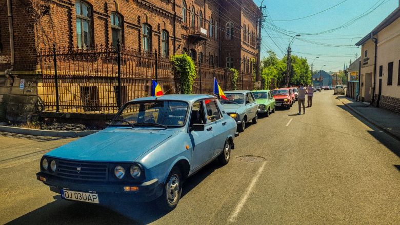 Retro Parada Verii Timiș ajunge în Lugoj