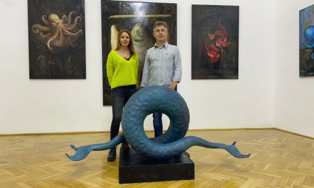 Galeria Park din Timișoara găzduiește expoziția „Abbysus”, semnată de artiștii vizuali Oana Munteanu și Eugen Varga