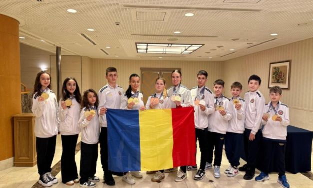 Sportivi din Timișoara, pe podium în Japonia: 16 medalii câștigate de clubul Golden Karate Club, la Campionatul Mondial de Karate din Țara Soarelui Răsare
