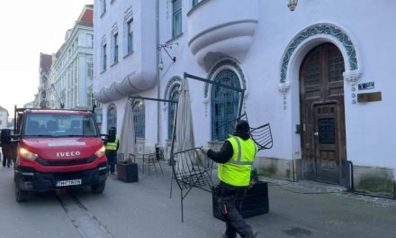 Primăria Timișoara a intervenit la trei comercianți din zona centrală pentru desființarea teraselor ilegale