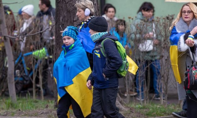 Timișoara se mobilizează pentru Ucraina – seară de comemorare și solidaritate la Casa LOGS