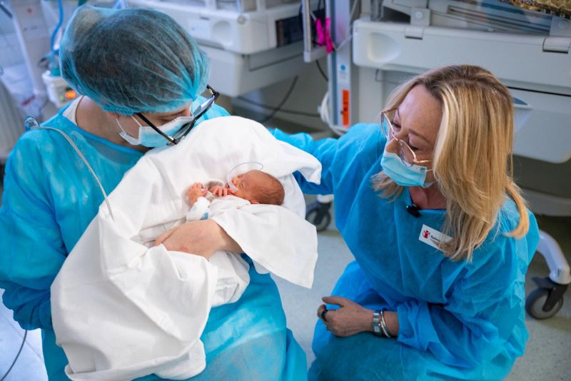 Salvați Copiii România trage un semnal de alarmă asupra importanței monitorizării sănătății mintale după naștere