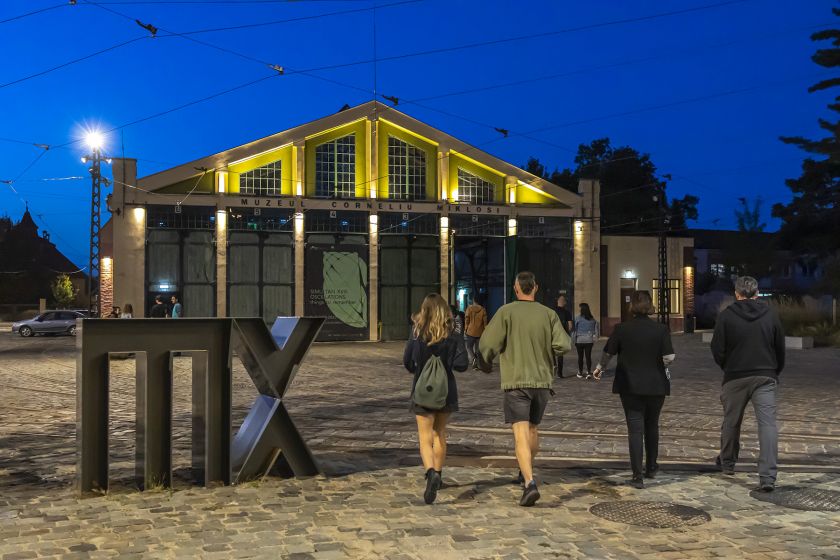 Dialog, artă și tehnologie: Ce aduce nou ediția 21 a festivalului SIMULTAN