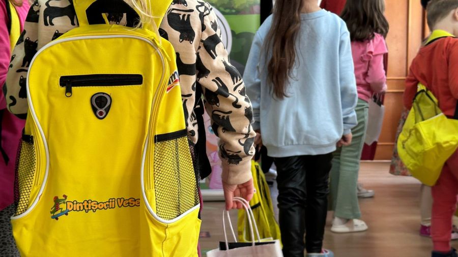 Dințișorii Veseli: un nou format interactiv în 8 orașe ale țării