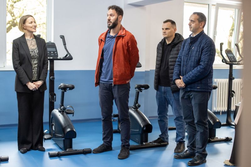 O companie de automotive se implică în proiecte de responsabilitate socială în domeniul educației