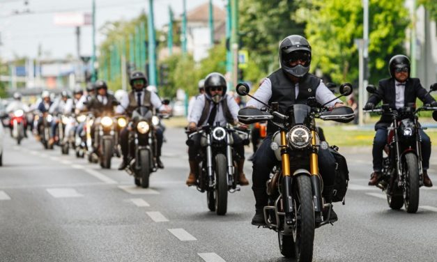 Restricții de circulație rutieră pentru Ziua Eroilor și parada moto „Distinguished Gentlemen Ride”
