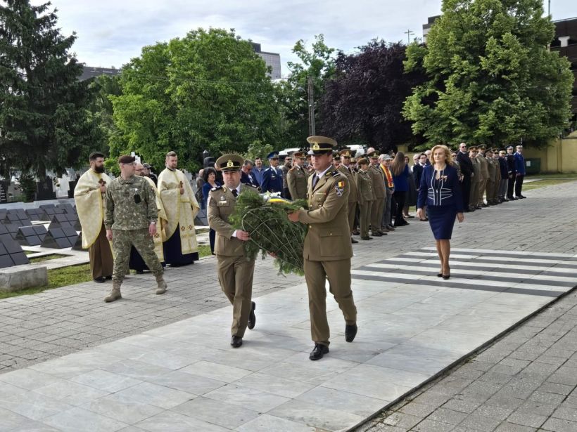 Grapini, mesaj de Ziua Eroilor: “Cine nu-și respectă eroii nu-și respectă și nu-și iubește Patria!”