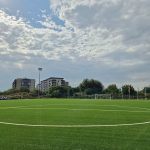 Poli ’90 și UMT 2000 revin pe teren: „Meciul Legendelor” la inaugurarea bazei sportive „Costică Rădulescu”